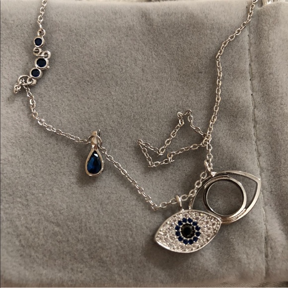 #1 Seller ✨ Evil Eye Protection Necklace 😍✨ - Picture 8 of 12